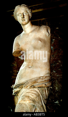 Venus De Milo Griechische 130 v. Chr. Aphrodite von Milos, griechische Göttin der Liebe und Schönheit, Melos Insel, Kykladen, Griechenland (Höhe 202 cm) Stockfoto