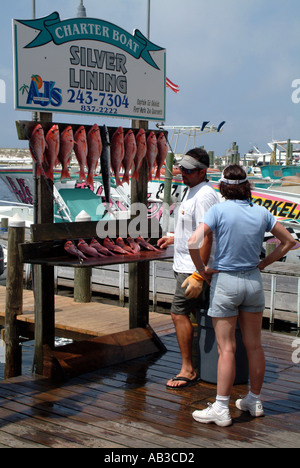 Die Tag-Fisch auf den Boardwalk Destin Northwest Florida USA angezeigt Stockfoto