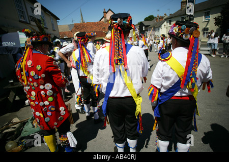 Morris Tänzer Thaxted 02 3. Mai 2007 Stockfoto