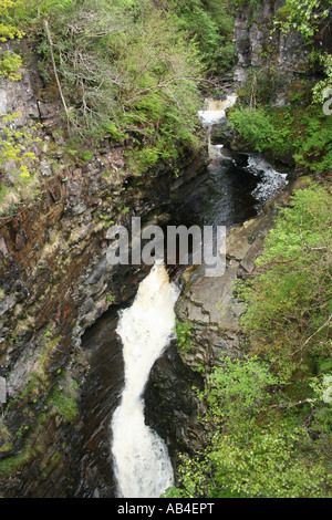 Wasserfall in Corrieshalloch Schlucht Nord West Schottland Mai 2007 Stockfoto