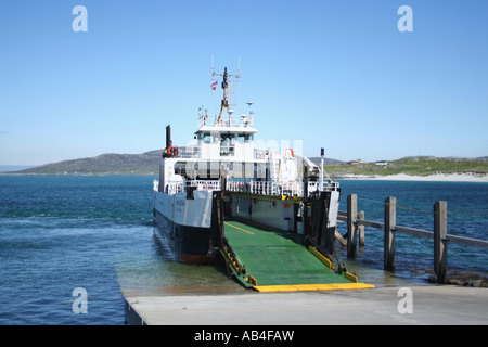 CalMac Ferry MV Loch Bhrusda vertäut auf Insel von Eriskay äußeren Hebriden Schottland Juni 2007 Stockfoto