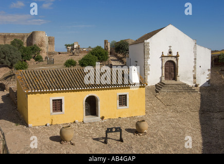 Portugal, Algarve, Castro Marim, die Lagerbestände und die Kapelle Stockfoto