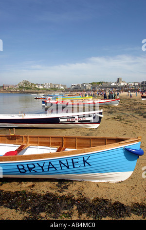 Cornish pilot Konzerte am Strand von Hughtown St Mary's Isles of Scilly bereit für die WM Stockfoto