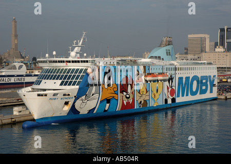 Moby-Fähre in Genua, Italien Stockfoto