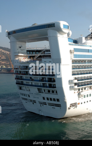 Kreuzfahrtschiff Grand Princess in Barcelona angekommen, Spanien Stockfoto