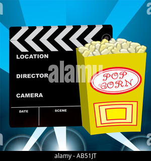 Abstrakte Filmszene mit Movie Clapper Board und Pop Corn leuchtet Kameraaktion Stockfoto