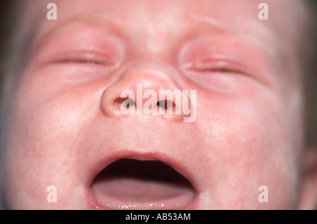 Baby weint Stockfoto