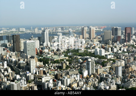 JPN, Japan, Tokyo: Blick aus dem Observatin-Deck von Roppongi Hills Mori Tower, Tokyo City View. Blick über Shibaura Stockfoto