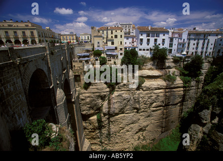 Aussichtspunkt, Aussichtspunkt, neue Brücke, Felsen, Klippen, Schlucht, Schlucht, Guadalevin River, Rio Guadalevin, Ronda, Provinz Malaga, Spanien, Europa Stockfoto