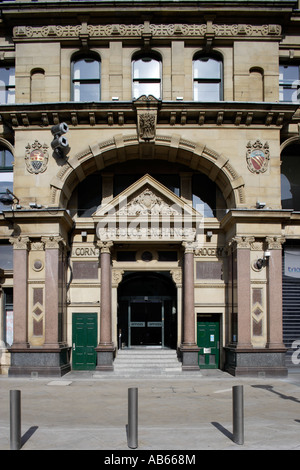 Büro-Entrée Mais & produzieren Börsengebäude in Manchester UK Stockfoto