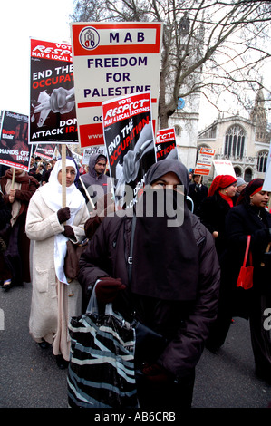 Demonstration in London 3. Jahr Jahrestag der Invasion des Irak fordern Regierung beendet Besatzung und dringen nicht in Iran 1 Stockfoto