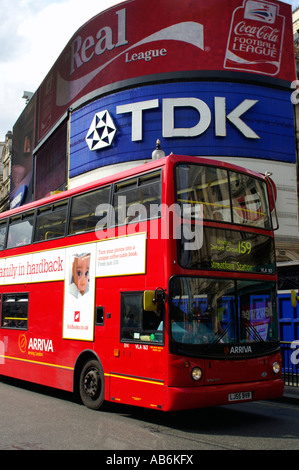 London Bus Picadilly London England UK Stockfoto