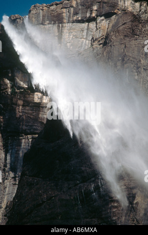 Gavarnie fällt Wasserfall in den Pyrenäen 422 m hohen höchsten in Frankreich Stockfoto