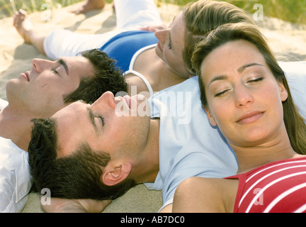 Freunde am Strand Stockfoto