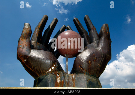 Sowjetische szoborpark statue Statue im Park in Memento Park Komplex zu monumentalen Statuen aus der Zeit des Kommunismus in Ungarn Budapest gewidmet. Stockfoto