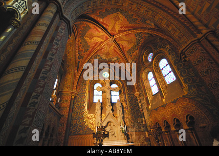 Das schöne Interieur des Matthias-Kirche auf der Budaseite von Budapest, Ungarn. Stockfoto