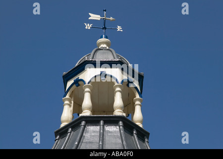 Harwich Essex Wetterfahne oben Ha Penny Pier Stockfoto