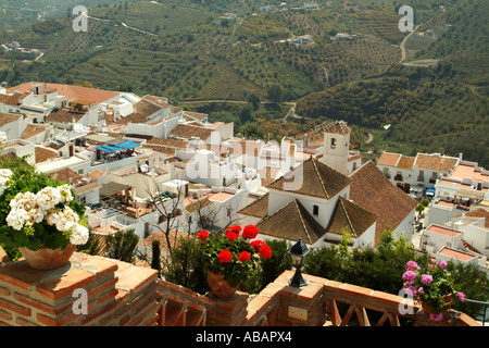 Fliesen und Dächer in der Bergstadt Dorf Frigiliana Spanien Europa Südeuropa Stockfoto