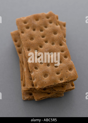 Stapel von Getreidescheiben auf grauem Hintergrund - high-End Hasselblad 61mb digitales Bild Stockfoto