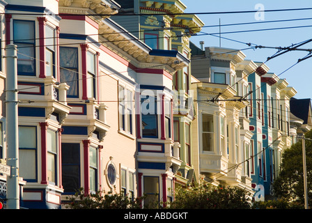 Viktorianische Reihenhäuser in San Francisco Stockfoto