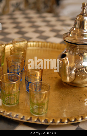 Marokkanischer Tee-Set. Stockfoto