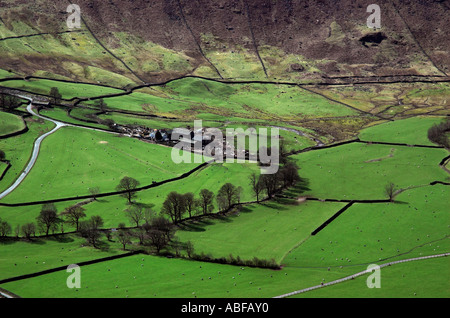 Das Tal von Langdale gesehen Langdale Pikes im englischen Lake District Stockfoto
