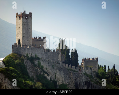 Das 12. Jahrhundert Burg von Malcesine Mala Silex bedeutet unzugänglichen Felsen am Gardasee Italien Stockfoto