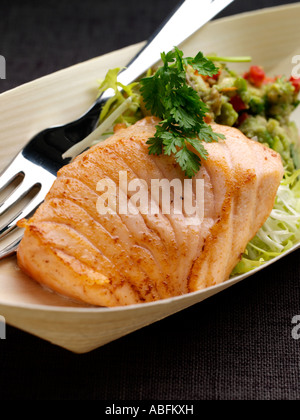 Nahaufnahme von gebratener Lachs Stockfoto