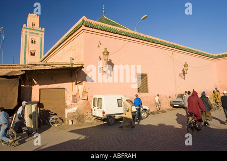 Medina Straßenszene in der Nähe von Ali Ben Youssef Moschee Medina Marrakesch Marokko Stockfoto