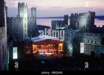 Walisischen Nationaloper in Konzert Caernarfon Castle-Nord-West-Wales Stockfoto