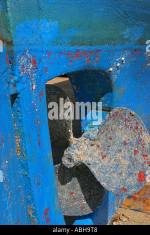 Propeller Boot im Trockendock Stockfoto