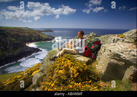 Die Klippen von Zennor in Nord Cornwall mit Blick auf den Knurrhahn Kopf Stockfoto