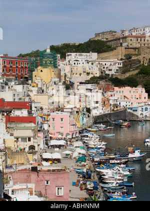 Italien-Strand von la Chiana Corricella der Insel Procida Kampanien anzeigen Stockfoto