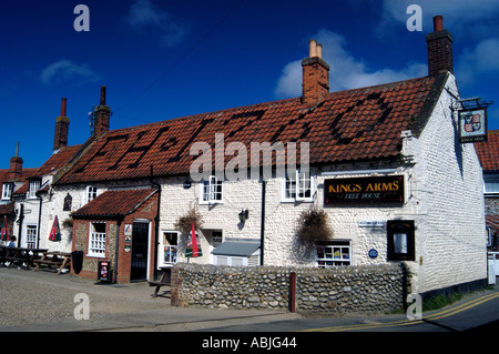 Außenaufnahme des Kings Arms Hotel Blakeney Norfolk england Stockfoto