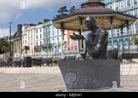 Direkt am Meer Gärten Cobh Cork Irland Stockfoto