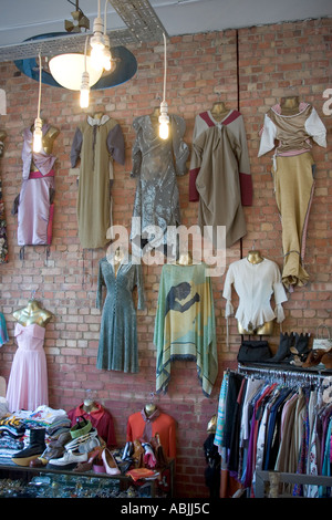 Rellik Vintage Kleidung Shop Golborne Road London England UK Stockfoto