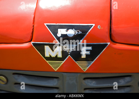 Wiltshire Oldtimer Rallye 2007 Massey Ferguson Dampftraktor Abzeichen Stockfoto