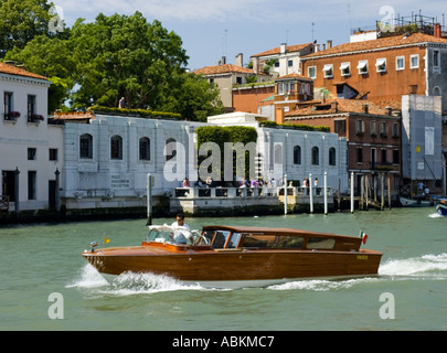 Peggy Guggenheim Museum Venedig Italien. Sammlung moderner Kunst in The Palazzo Venier dei Leoni Stockfoto