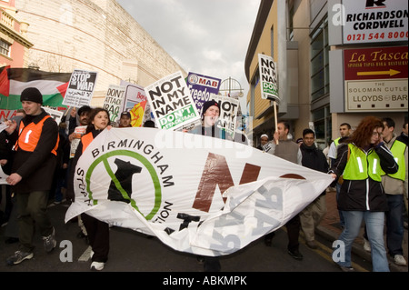 Anti-Krieg nicht Proteste in Birmingham 2003 Irak angreifen nicht Irak angreifen, nicht in meinem Namen Stockfoto