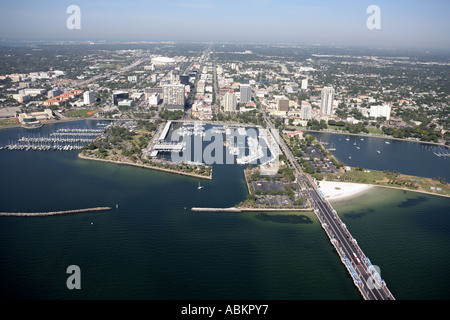 Luftaufnahme von Sankt Petersburg Downtown Tampa Bay Florida Stockfoto