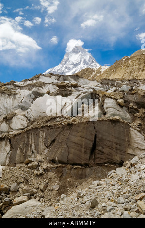 Gangotri Gletscher und Shivling Berg im indischen Himalaya Stockfoto