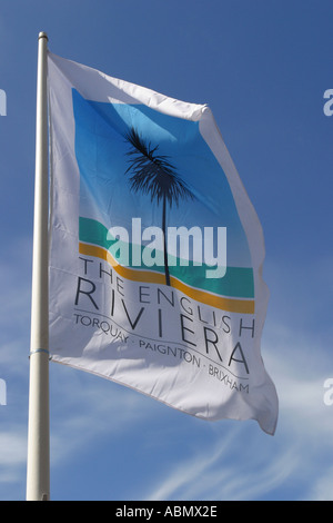 Willkommen Sie bei der englischen Riviera Flagge Brixham Torbay Devon Stockfoto