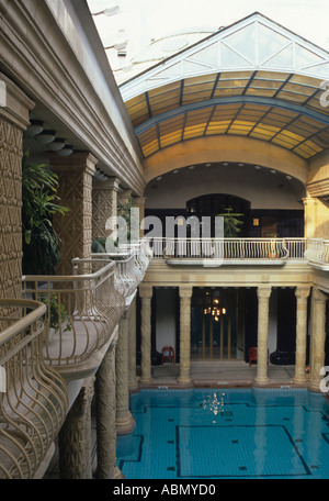 Gellert Spa und Bäder im Hotel Gellert in Budapest Ungarn Stockfoto