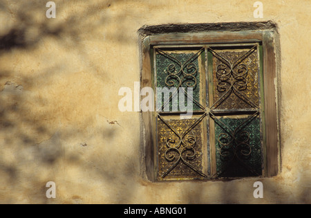 Buntglas-Fenster in einem Ameln Tal Heimat Marokko Stockfoto