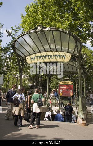 Eingang zum Abbesses u-Bahnstation in Montmartre Viertel Paris Frankreich Stockfoto