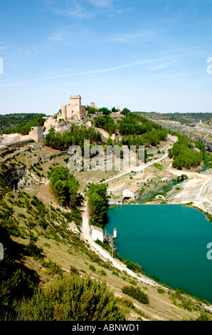 Alarcon mittelalterliche Burg und See La Mancha Spanien Espana EU Europäische Union Europa Stockfoto