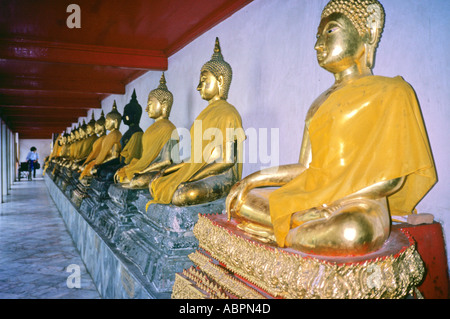 Budddha Statuen der Wat Benchamabophit Marmor Tempel Bangkok Thailand Stockfoto