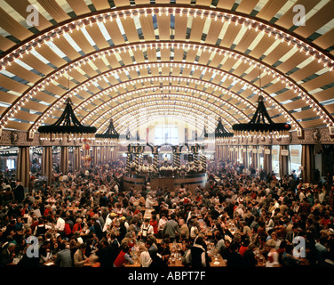 DE - Bayern: Das jährliche Oktoberfest in München Stockfoto