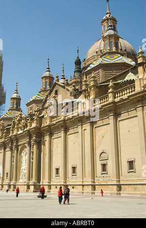 El Pilar Zaragoza Spanien Basilica de Nuestra Señora del Pilar Zaragoza Stockfoto