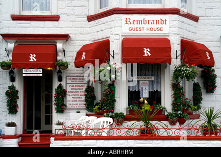 Bunten Fassaden der Pensionen in Great Yarmouth Norfolk UK Stockfoto